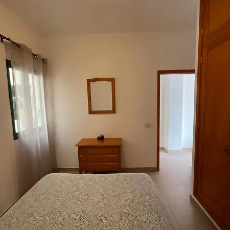 Apartman Habitacion Privada En Piso Compartido En Famara Beach Famara